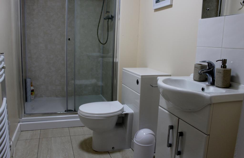 דירות Dogdyke Waterside Escapes מראה חיצוני תמונה